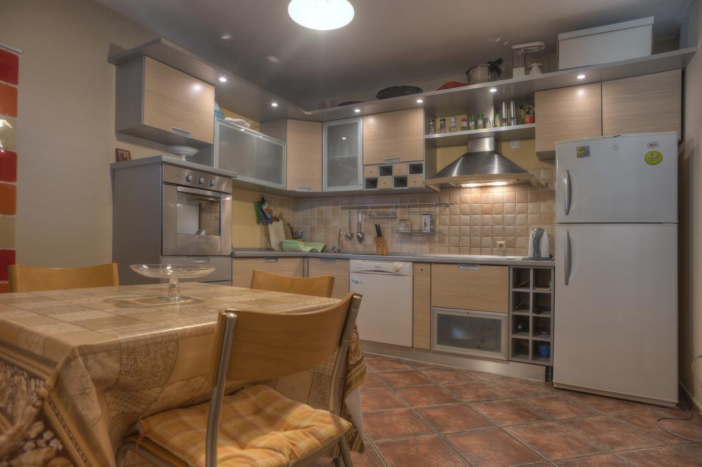 Guest House Zivkovic Свети Стефан Екстериор снимка