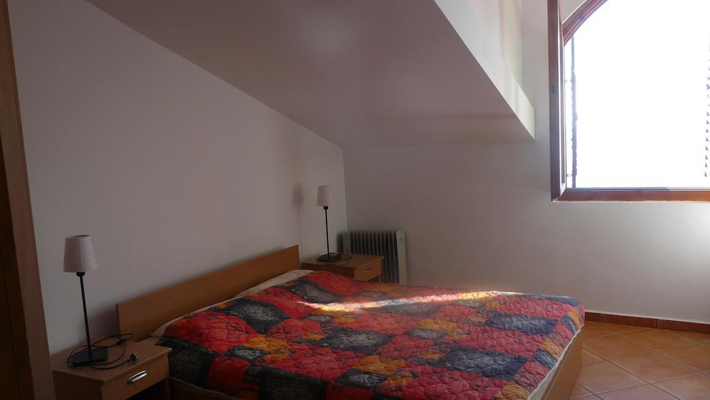 Guest House Zivkovic Свети Стефан Стая снимка