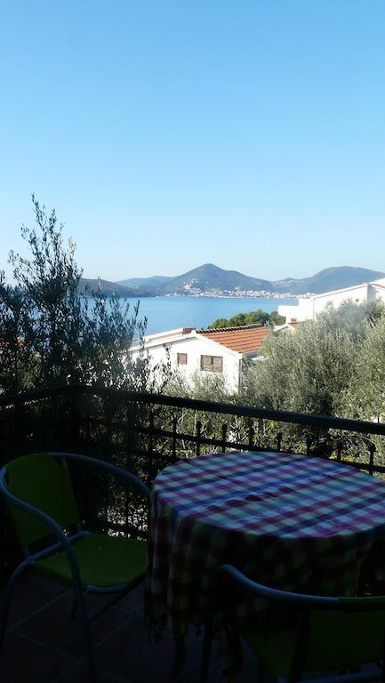 Guest House Zivkovic Свети Стефан Стая снимка
