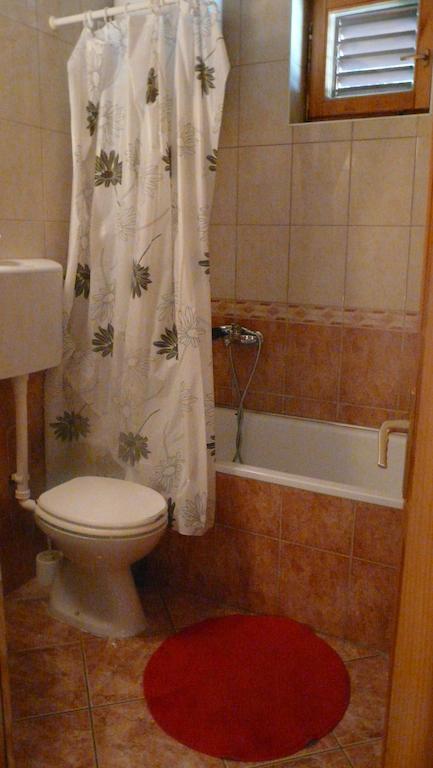 Guest House Zivkovic Свети Стефан Стая снимка